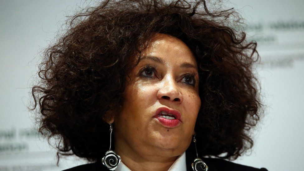 Minister of Human Settlements, Water & Sanitation, Lindiwe Sisulu, has urged the police to act against people targeting foreigners