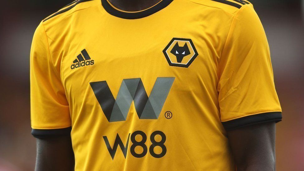 Wolves hot sale yellow jersey