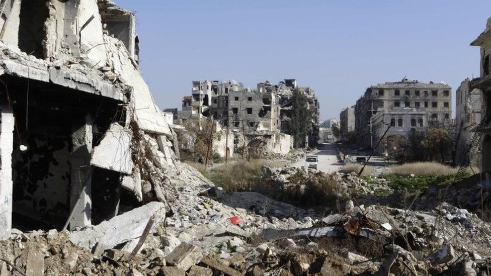 Destroyed buildings in the old city of Aleppo (22 January 2017)