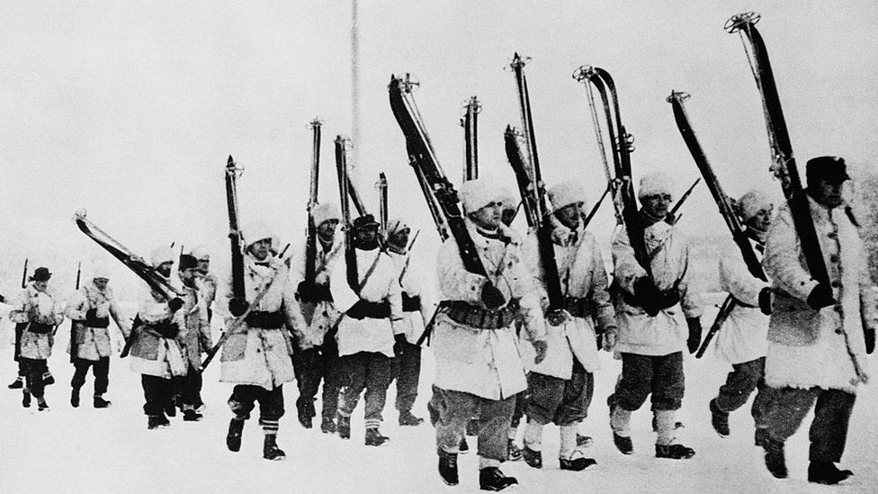 Добровольці