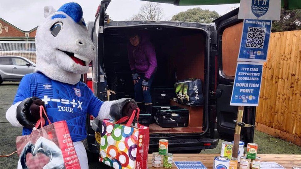 Ipswich Town mascot collecting foodbank donations