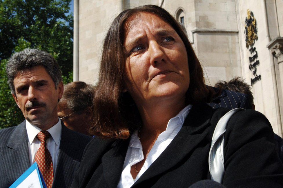 Rose Gentle outside the High Court, August 17th 2005, where a legal bid by the families of 17 soldiers killed in Iraq is being launched to secure an independent inquiry into the lawfulness of the conflict