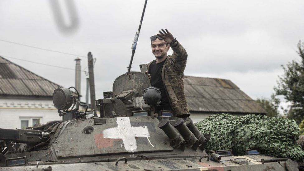 A Ukrainian tank advancing
