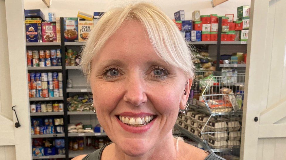 Cost of living Bristol food bank praised by father BBC News