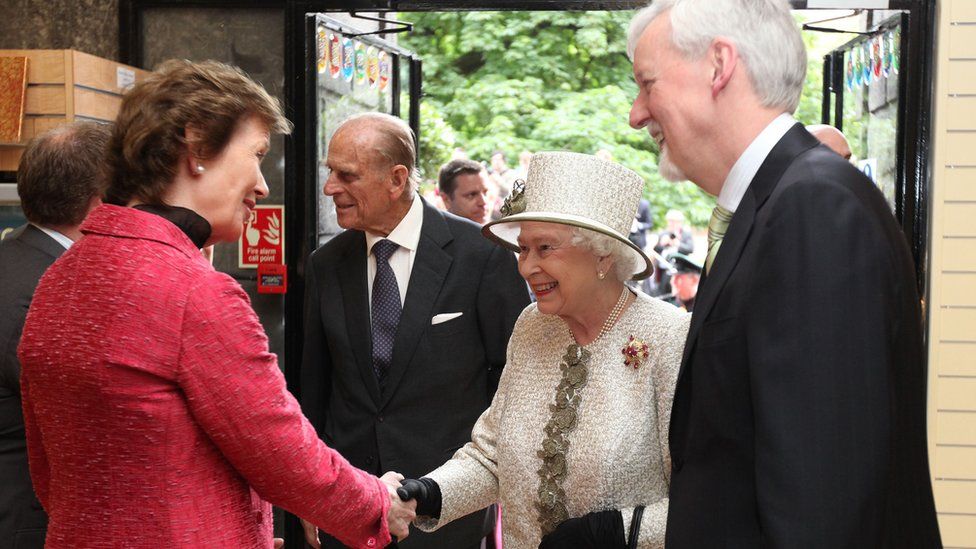 Mary Robinson and the Queen