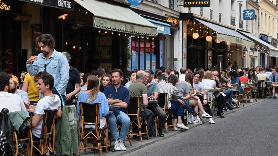Cafe in Rue de Buci in Paris