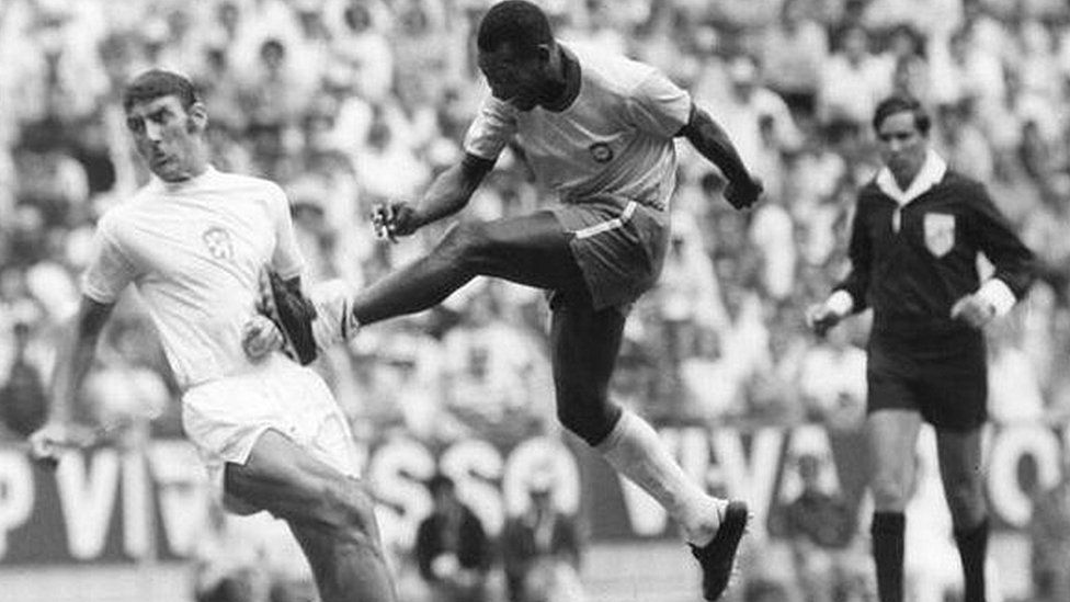 Pele in action for Brazil v Czechoslovakia at the 1970 World Cup