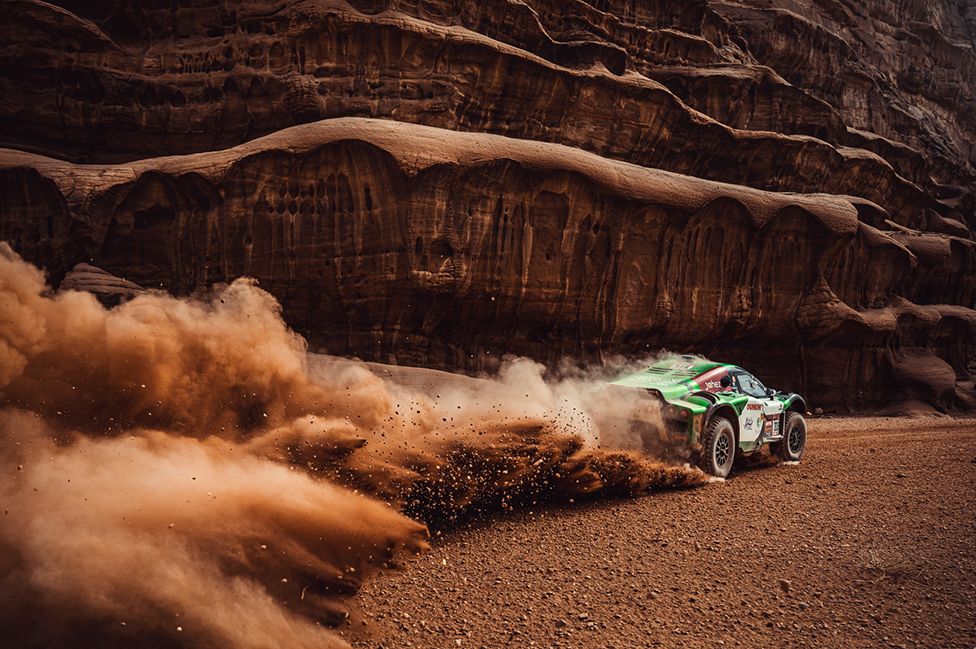 Yasi Seidan driving in the Dakar Rally in Saudi Arabia, 2021.