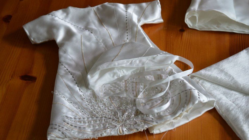 Grimsby baby bereavement gowns maker appeals for help  BBC News