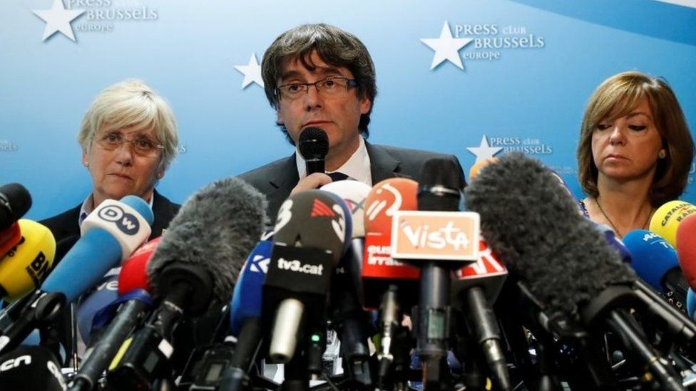 Sacked Catalan leader Carles Puigdemont attends a news conference at the Press Club Brussels Europe in Brussels, Belgium, on 31 October 2017.