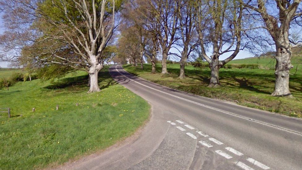 Dorset motorcyclist dies in Badbury Rings crash with car - BBC News