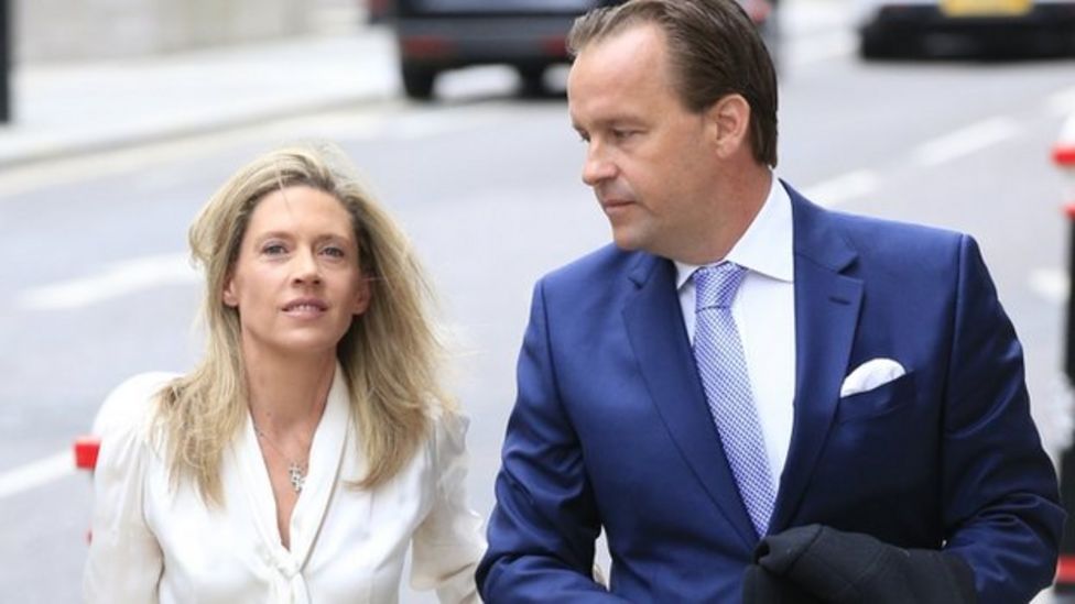 Nanny jailed for £900 bank card theft - BBC News