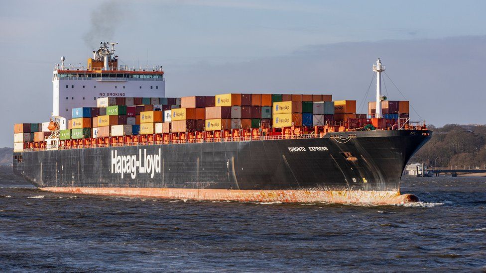 Red Sea Shipping Dangers : A Hapag-Lloyd ship near Germany in 2023