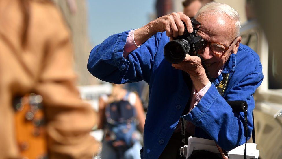 Bill Cunningham at work during a Ralph Lauren Spring show