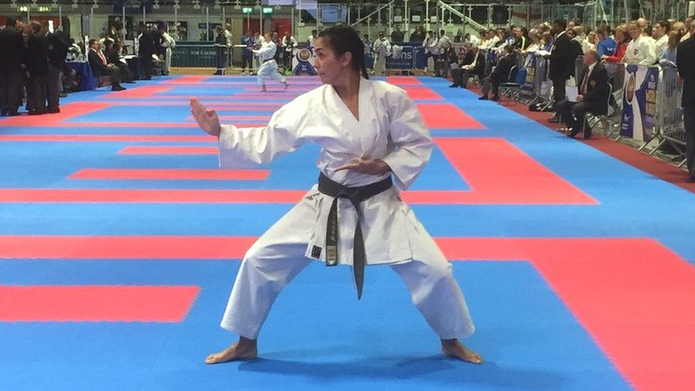 International karate tournament returns to Dundee - BBC News