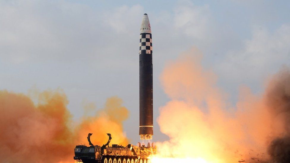 в ноябре 2022 Северная Корея запустила свою самую мощную на сегодняшний день межконтинентальную баллистическую ракету.