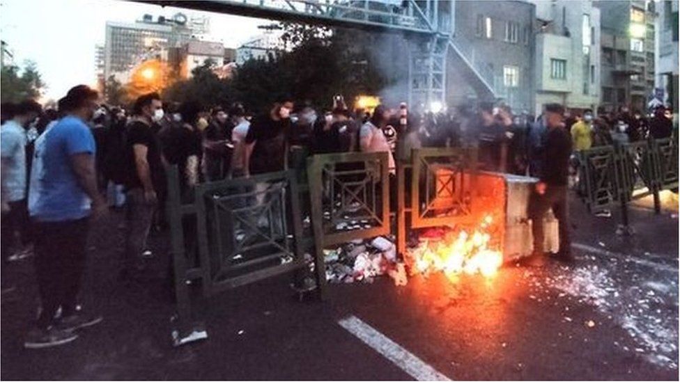 Protests successful  Tehran (21/09/22)