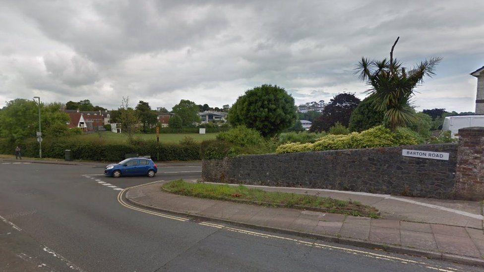 One dead and one injured in Torquay road crash BBC News