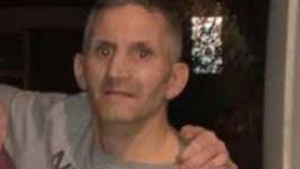 Armley death Two held over death of Glenn Smith BBC News