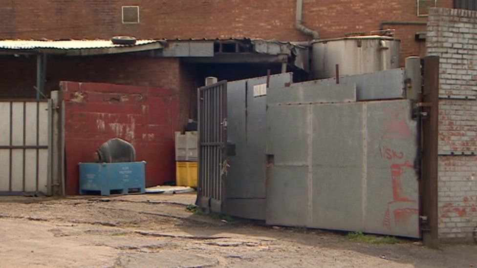 Anger over 'abhorrent' smell from Birmingham abattoir BBC News