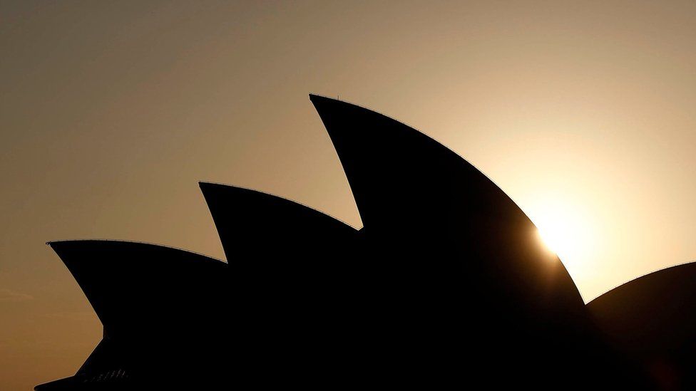 Sydney Opera House silhouette