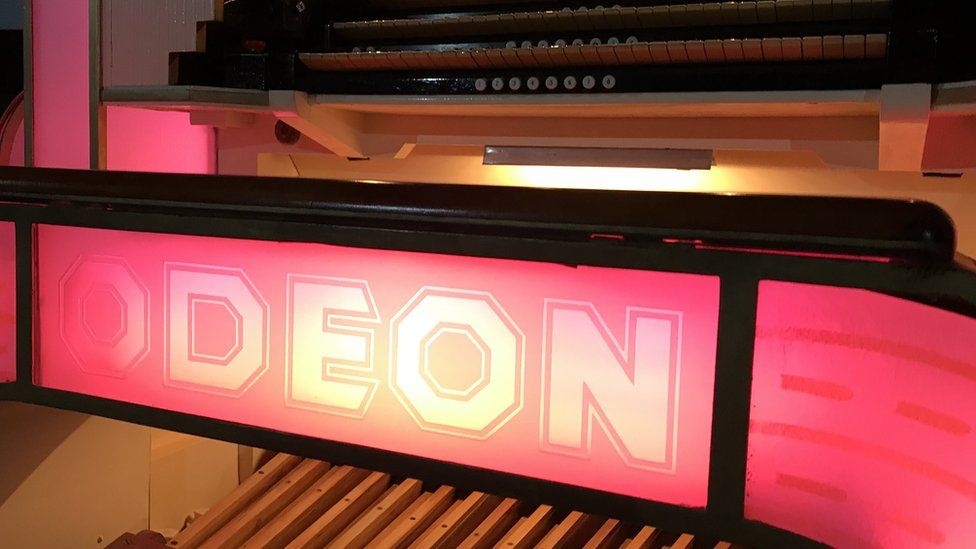 The Compton organ