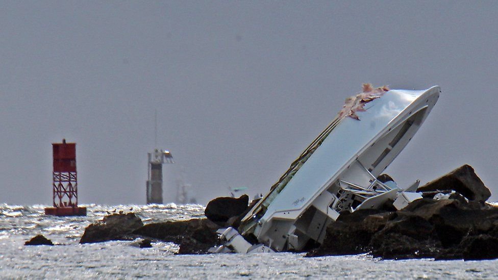 Miami Marlins baseball star Jose Fernandez dies in boat crash - BBC News