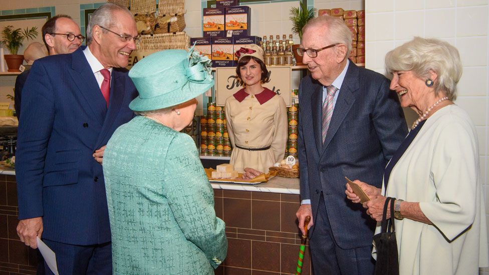 Lord Sainsbury and the Queen