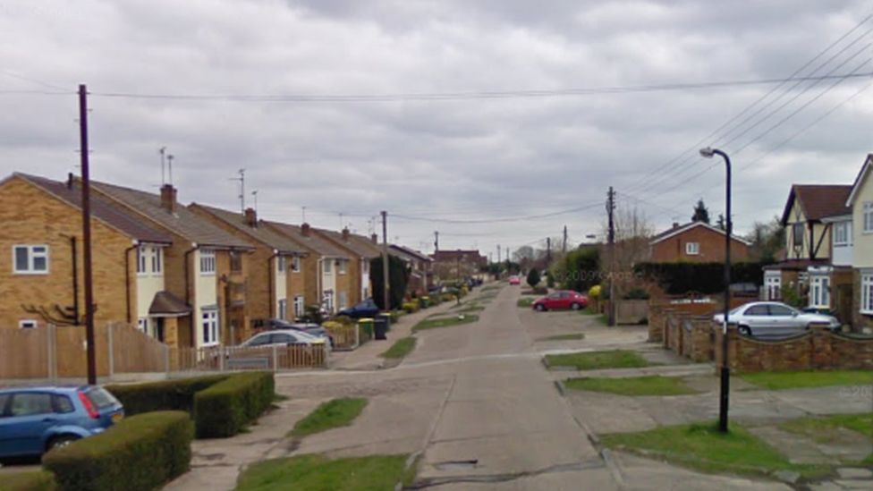 Hullbridge death Two guilty of father's manslaughter BBC News