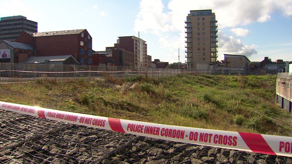 Belfast body find Man's death investigated by police BBC News