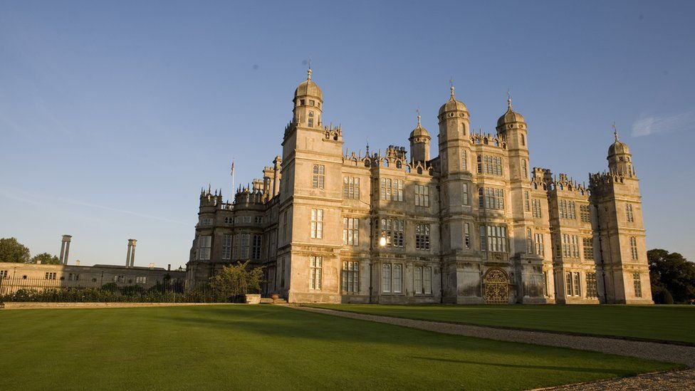 Burghley House fined £266k over butler lift-crush death - BBC News