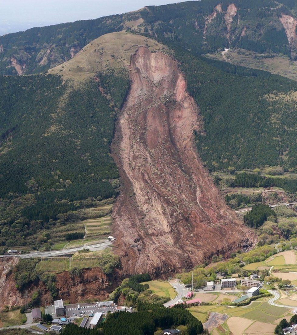 An aerial view of a landslide in Mimami-Aso, Kumamoto prefecture (16 April 2016)