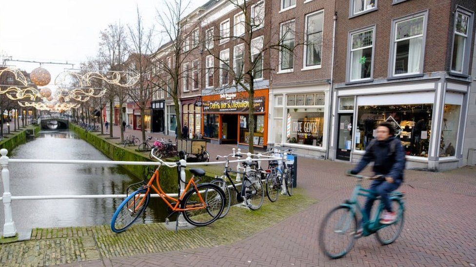 Delft street scene, 3 Jan 21