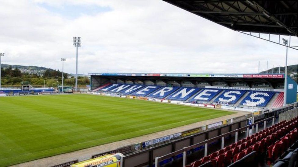 Scottish football club helped out busy port - BBC News