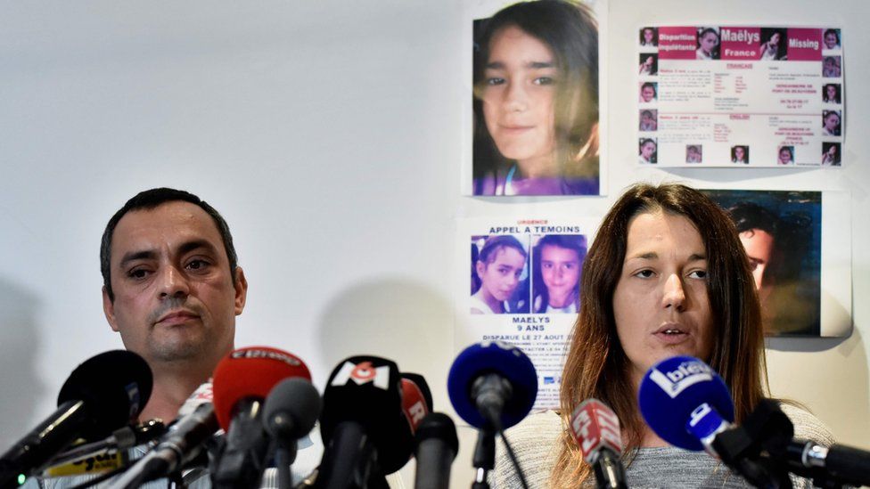 Joachim and Jennifer de Araujo, the parents of nine-year-old Maelys address a press conference in Villeurbanne, eastern France on 27 September 2017.