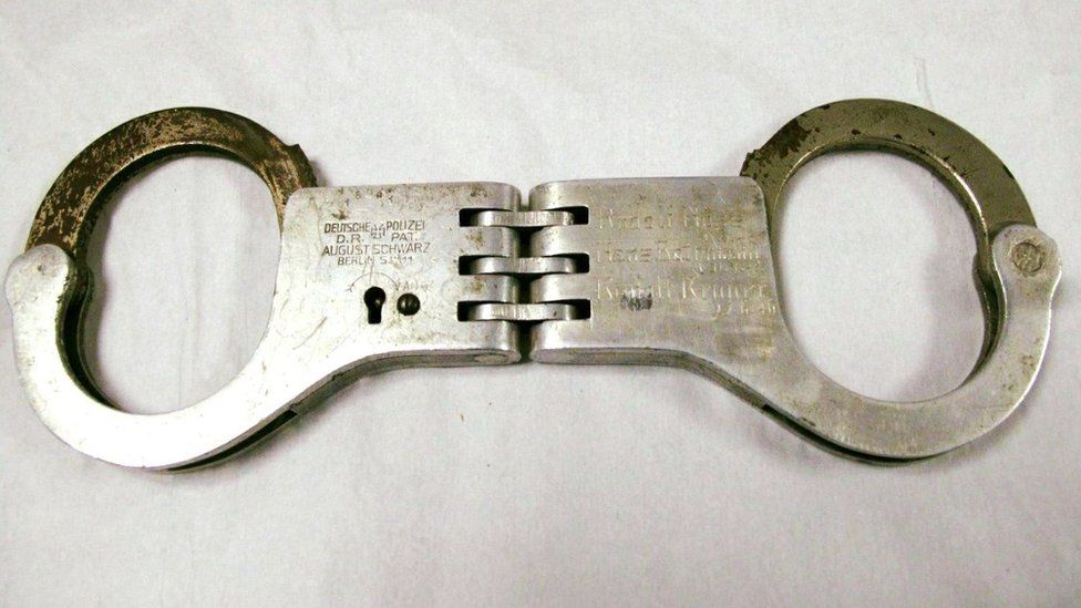 Handcuffs used by Capt Cross