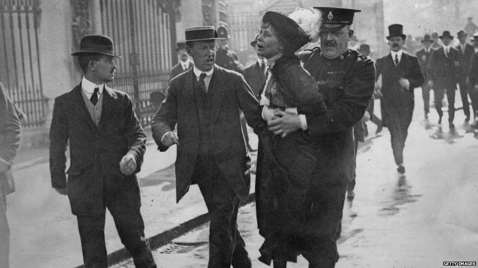 Emmeline Pankhurst getting arrested