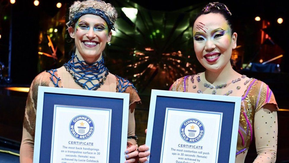Lucie Colebeck and Oyun-Erdene Senge hold world record certificates
