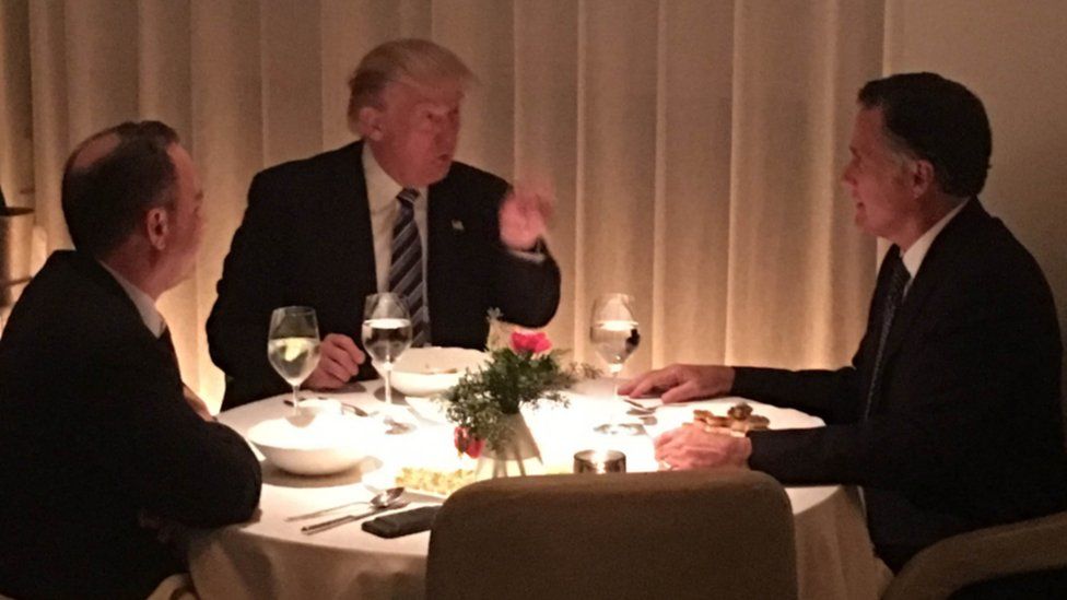 Reince Priebus (left), Donald Trump (centre) and Mitt Romney (right) at dinner, 29 November 2016