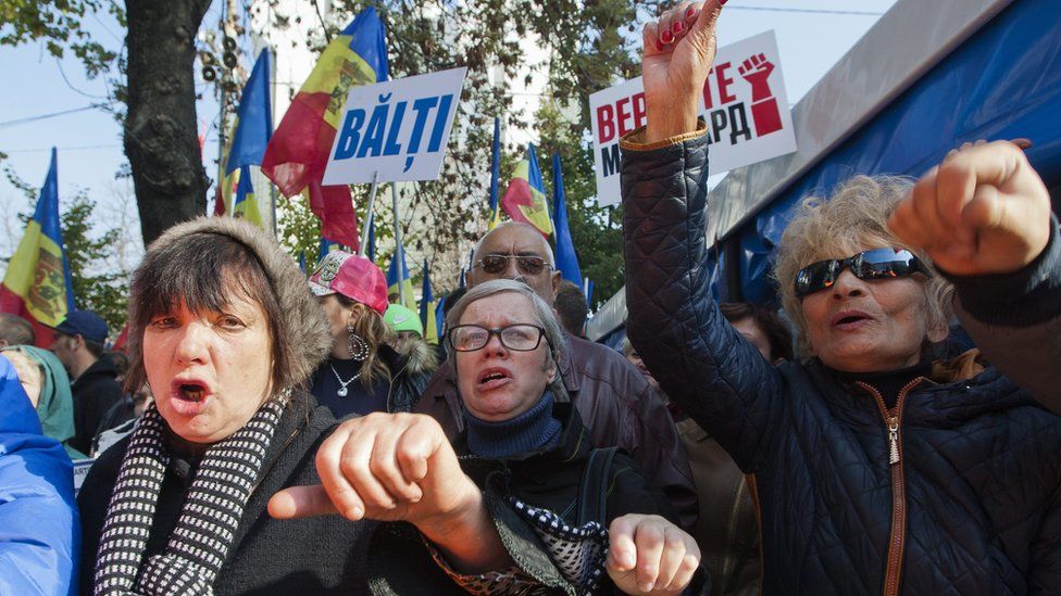 Anti-government protest in Chisinau, 15 Oct 15