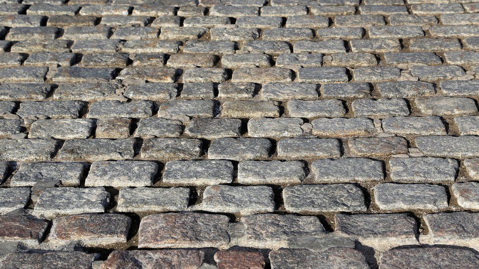 Yorkstone paving setts