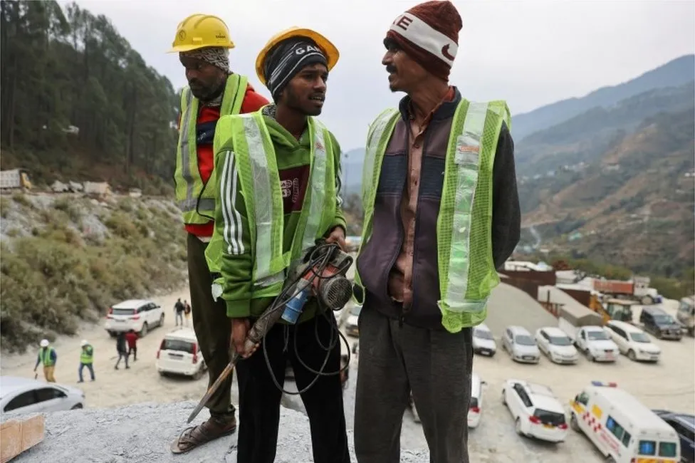 How India's 'rat-hole' miners freed 41 tunnel workers