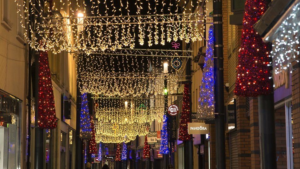 Christmas lights switchon due to illuminate Douglas city centre BBC News