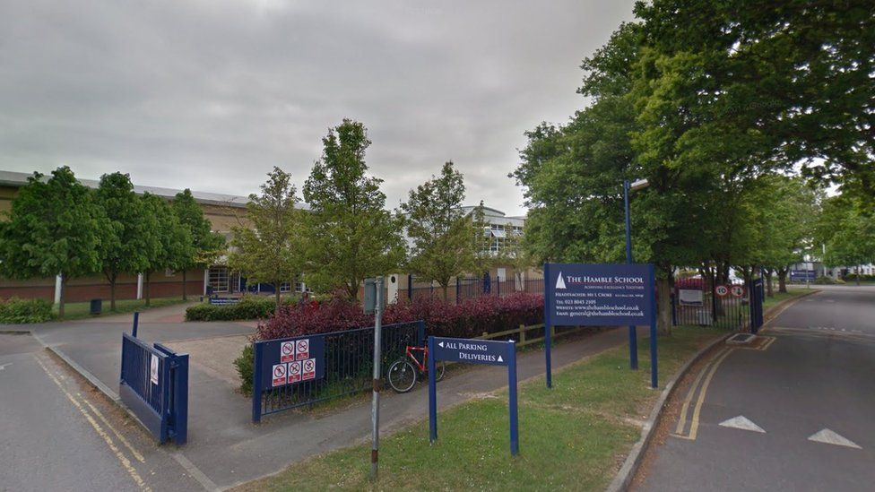 Schools shut as a burst water main affects 1,300 Hamble homes BBC News