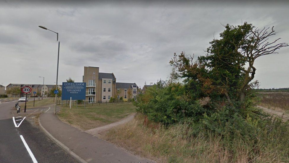 St Neots Loves Farm Plans for 1,020 homes BBC News