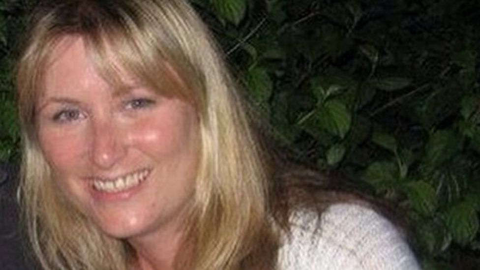 Incontinence operations Women reassured over safety BBC News