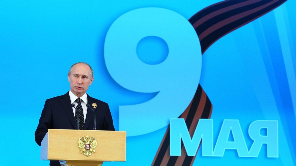 Russia's President Vladimir Putin speaks at a special banquet reception for WW2 veterans to mark Victory Day in the Kremlin in Moscow, 9 May 2013