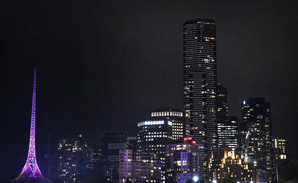 The Melbourne Arts Centre spire is lit in purple to honour Prince, 22 April