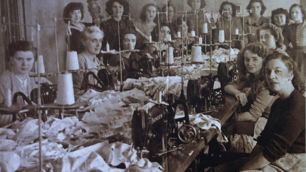 desmonds factory early 1900s
