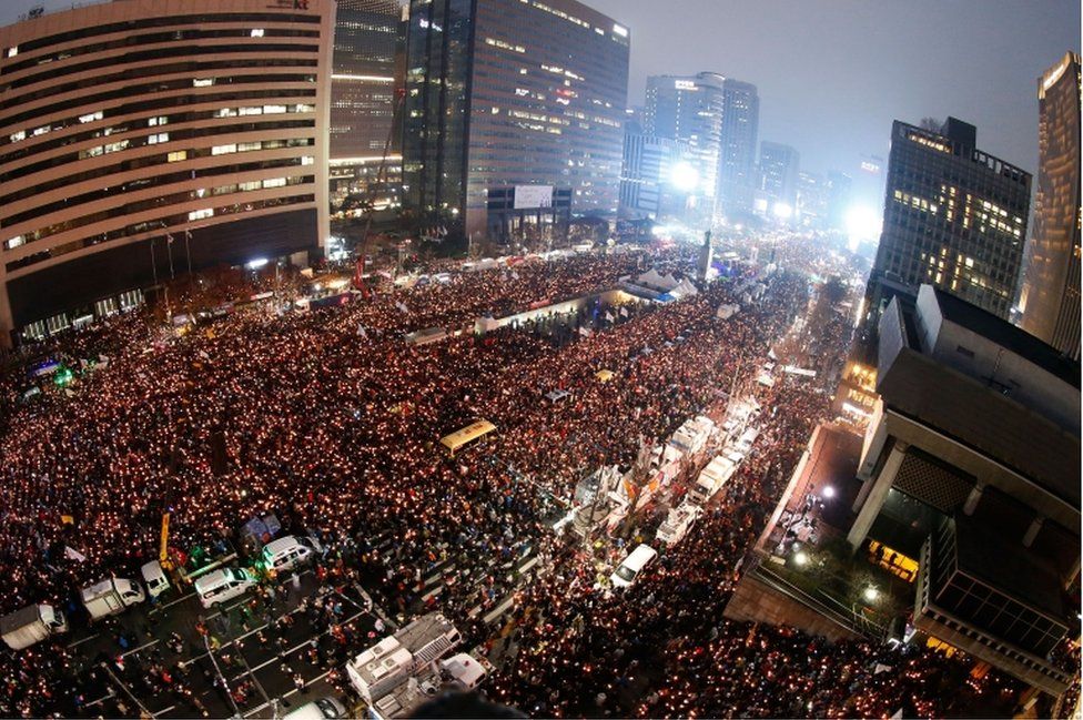 Thousands of South Koreans take to the streets in the city centre to demand President Park Geun-Hye steps down on 26 November, 2016 in Seoul, South Korea.